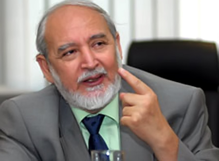 الدكتور يسرى ابو شادى كبير خبيرى وكالة الطاقة