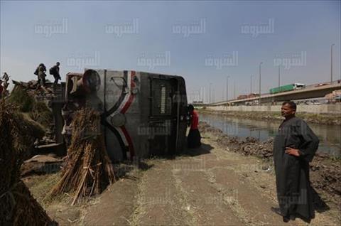 قطار العياط حادث انقلاب القطار بالعياط تصوير رافى شاكر