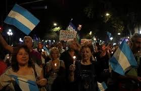 Protests in Argentina against a government plan to reform the judiciary