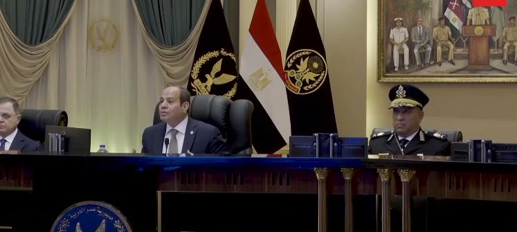 السيسي: مصر في حاجة إلى كل دولار