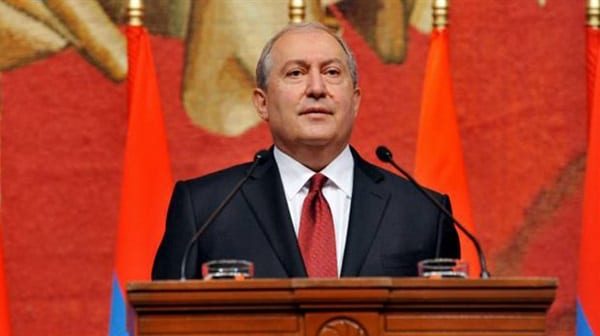 الرئيس الأرمني أرمين سركيسيان