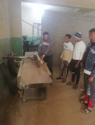 دورات تدريبية للشباب على الصناعات الحرفية في 12 محافظة