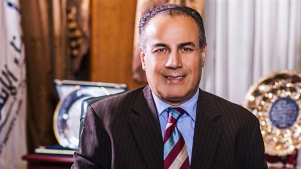 نائب رئيس الهيئة الاقتصادية لقناة السويس، اللواء عبد القادر درويش