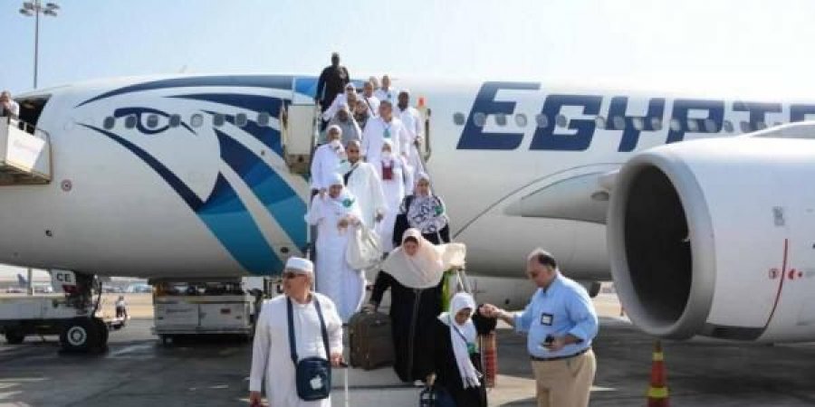«مصر للطيران»: عودة 20 ألف معتمرًا خلال أيام عيد الفطر المبارك