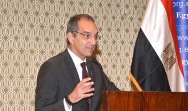 عمرو طلعت، وزير الاتصالات وتكنولوجيا المعلومات