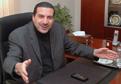 عمرو خالد الداعية الإسلامي ورئيس حزب مصر - أرشيفية