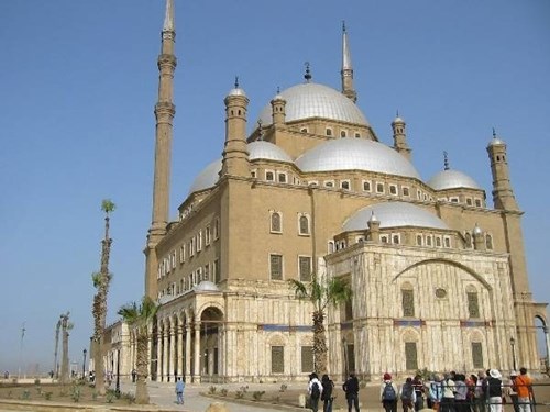 السياحة تفتتح برجي الرملة والحداد بقلعة صلاح الدين الأيوبي الأحد المقبل