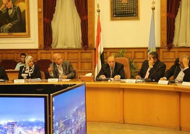 اجتماع محافظ القاهرة