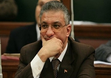 احمد زكى بدر