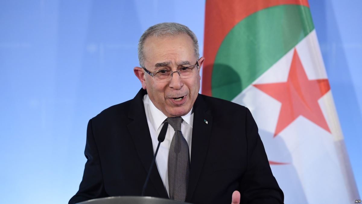 وزير الخارجية الجزائري الجديد: سأعمل على تنفيذ التزامات الرئيس تبون - بوابة الشروق - نسخة الموبايل