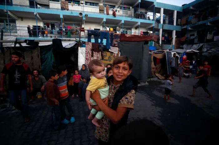 الصحة العالم�ية تعلن إرسال مليون لقاح ضد شلل الأطفال لغزة