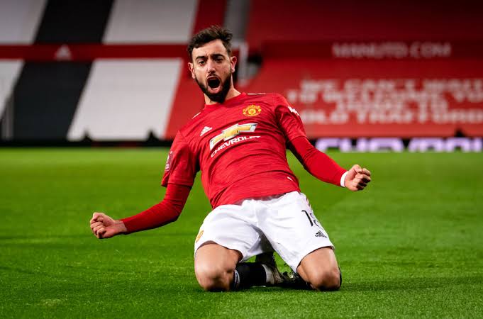 Manchester United Coach Eric Ten Hag Demands Apology from Fulham for Mocking Bruno Fernandes: Latest News and Updates