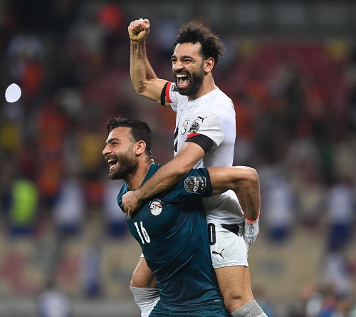 Ø¨Ø§Ù„ØµÙˆØ± Ù…Ù†ØªØ®Ø¨ Ù…ØµØ± ÙŠØ­ØªÙÙ„ Ø¨Ø¹ÙŠØ¯ Ù…ÙŠÙ„Ø§Ø¯ Ø£Ø¨Ùˆ Ø¬Ø¨Ù„ Ù‚Ø¨Ù„ Ù…ÙˆØ§Ø¬Ù‡Ø© Ø§Ù„Ù…ØºØ±Ø¨ Ø¨ÙˆØ§Ø¨Ø© Ø§Ù„Ø´Ø±ÙˆÙ‚ Ù†Ø³Ø®Ø© Ø§Ù„Ù…ÙˆØ¨Ø§ÙŠÙ„